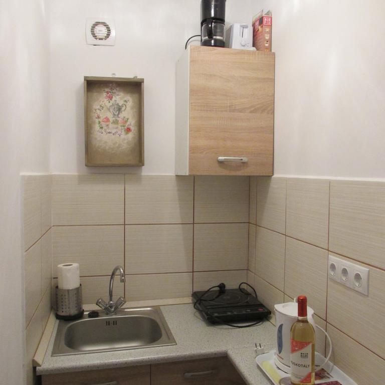 Fortuna Apartments Eger Esterno foto